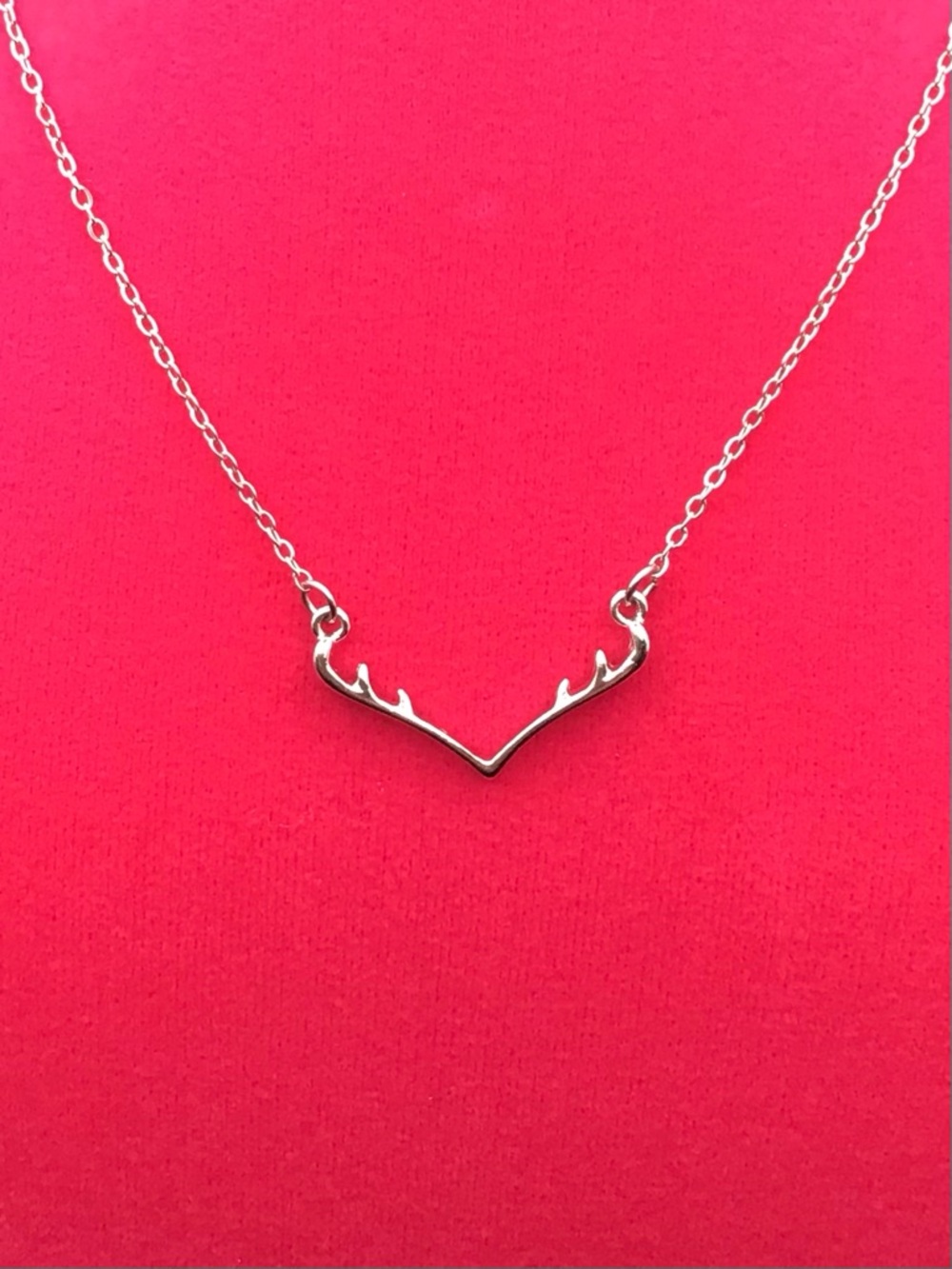 Delicate Antlers Choker Necklace